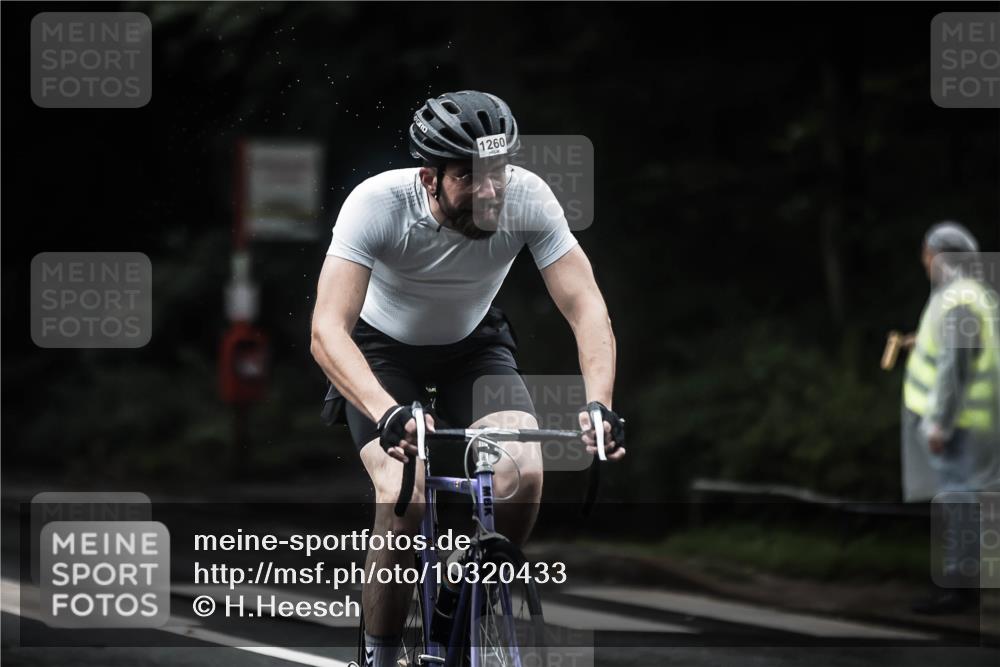 13.09.2026 - Stadtparktriathlon H.Heesch http://msf.ph/oto/10320433 13.09.2026 13:05:07 Radfahren 1284, 1306, 1333, 1336, 1346, 1372, 1374, 1386, 1409, 1410, 1424 meine-sportfotos.de