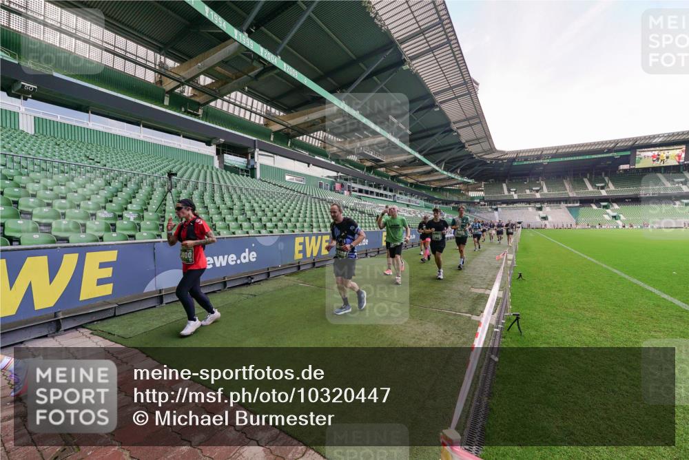 13.09.2026 - 21. swb-Marathon Bremen Michael Burmester http://msf.ph/oto/10320447 13.09.2026 13:19:57 Laufen im Stadion 333, 464, 486, 512, 704, 921, 938, 1066, 1129, 1156, 1409, 1431, 1446, 1506, 1697, 1756, 1765, 1815, 1916, 2010, 2028, 2064, 2137, 2224, 2240, 2294, 2315, 2349, 2394, 2395, 2417, 2437, 2453, 2501, 2519, 2533, 2557, 2563, 2588, 2622, 2626, 2689, 2694, 2695, 2702, 2703, 2722, 2756, 2786, 2793, 2843, 2845, 2879, 2886, 2944, 2983, 3017, 3018, 3031, 3035, 3036, 3037, 3046, 3059, 3072, 3102, 3116, 3139, 3189, 3198, 3243, 3263, 3264, 3285, 3287, 3310, 3315, 3619, 3879 meine-sportfotos.de