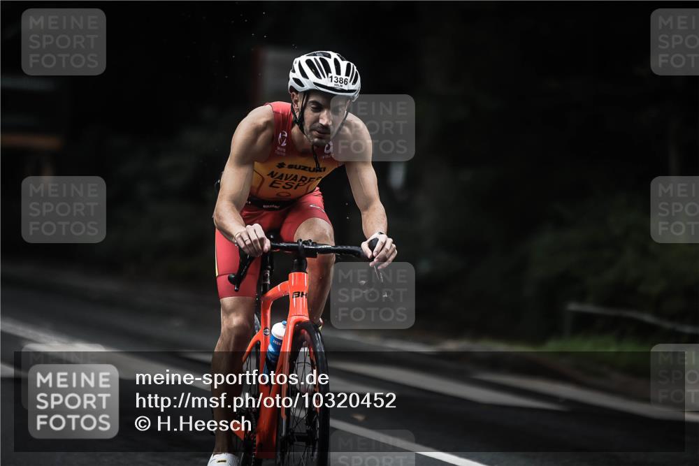 13.09.2026 - Stadtparktriathlon H.Heesch http://msf.ph/oto/10320452 13.09.2026 13:05:10 Radfahren 1272, 1284, 1306, 1336, 1386, 1409, 1410 meine-sportfotos.de