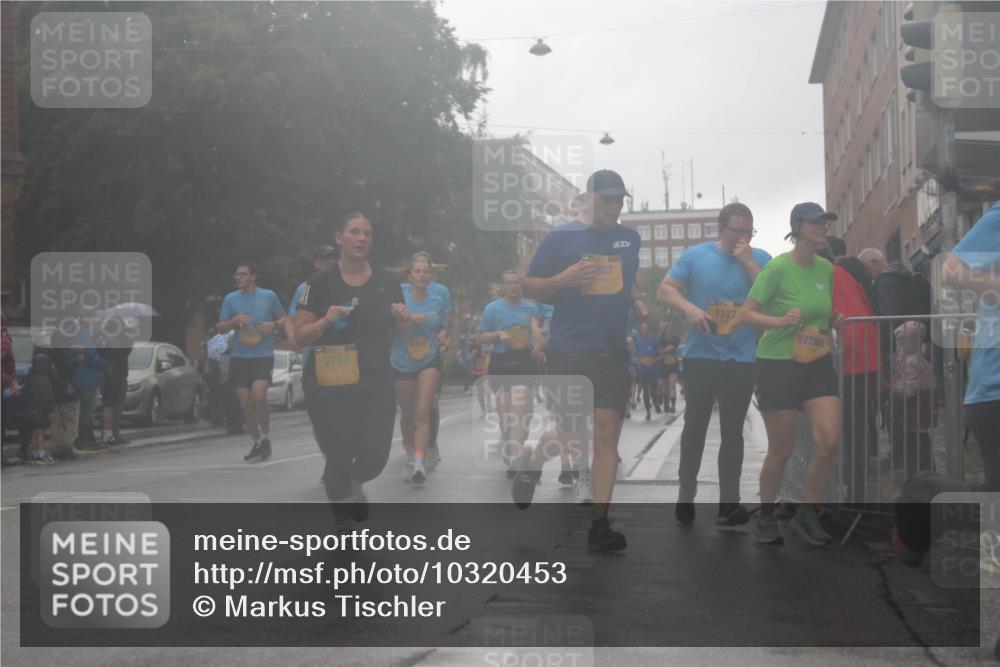 13.09.2026 - Kiel Lauf Markus Tischler http://msf.ph/oto/10320453 13.09.2026 10:52:23 Fleethörn 2747, 867, 1127, 12268 meine-sportfotos.de