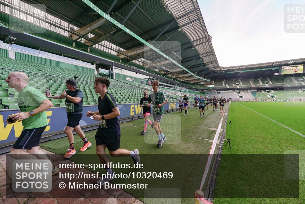 13.09.2026 - 21. swb-Marathon Bremen Michael Burmester http://msf.ph/oto/10320469 13.09.2026 13:20:00 Laufen im Stadion 333, 464, 486, 512, 704, 921, 938, 1066, 1129, 1156, 1409, 1431, 1439, 1446, 1506, 1697, 1756, 1765, 1815, 1916, 2010, 2028, 2064, 2137, 2224, 2240, 2278, 2294, 2315, 2349, 2394, 2395, 2417, 2437, 2453, 2501, 2519, 2533, 2557, 2563, 2588, 2622, 2626, 2689, 2694, 2695, 2702, 2703, 2722, 2756, 2786, 2793, 2843, 2845, 2886, 2944, 2983, 3017, 3018, 3031, 3035, 3036, 3037, 3046, 3059, 3072, 3102, 3116, 3139, 3189, 3198, 3243, 3263, 3264, 3285, 3287, 3310, 3315, 3619, 3879 meine-sportfotos.de