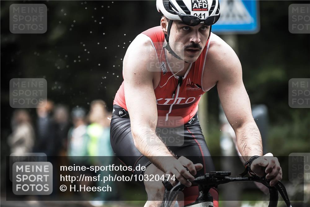 13.09.2026 - Stadtparktriathlon H.Heesch http://msf.ph/oto/10320474 13.09.2026 11:56:43 Radfahren 941, 952, 972 meine-sportfotos.de