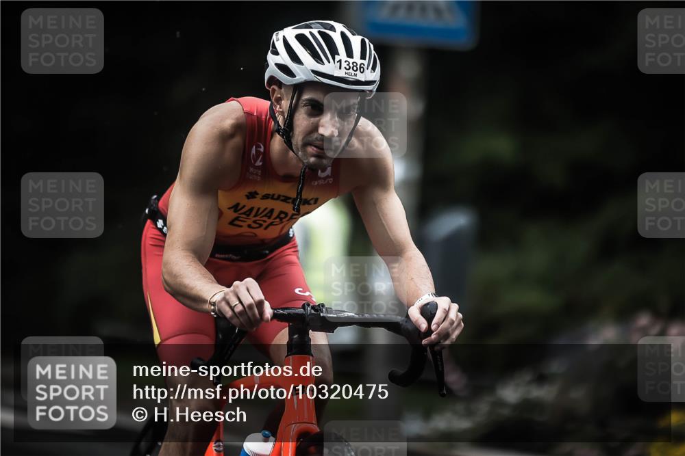 13.09.2026 - Stadtparktriathlon H.Heesch http://msf.ph/oto/10320475 13.09.2026 13:05:10 Radfahren 1272, 1284, 1306, 1336, 1386, 1409, 1410 meine-sportfotos.de