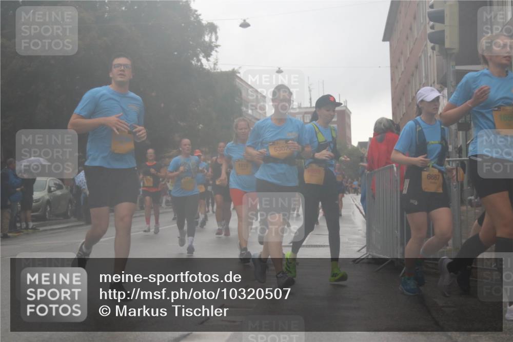 13.09.2026 - Kiel Lauf Markus Tischler http://msf.ph/oto/10320507 13.09.2026 10:52:27 Fleethörn 1815, 5302, 6889, 6887 meine-sportfotos.de