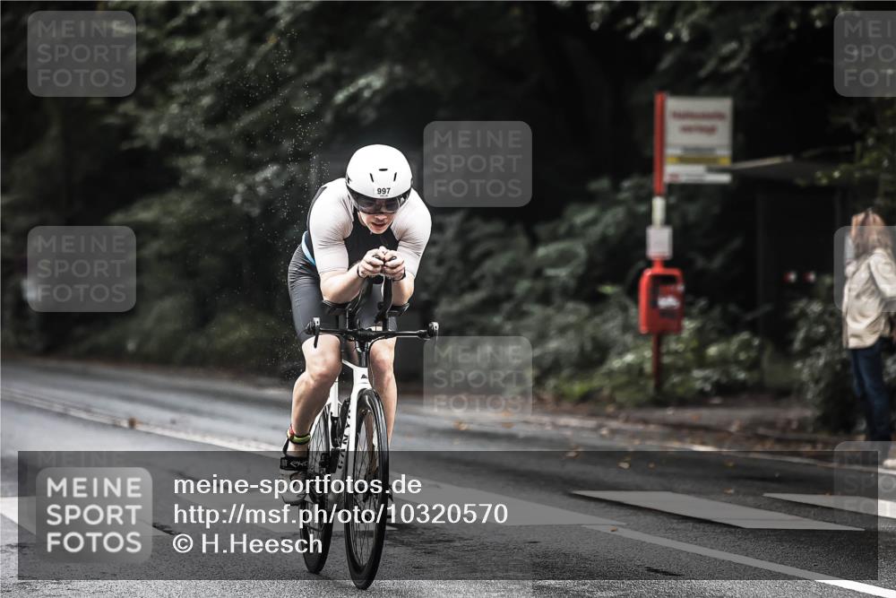 13.09.2026 - Stadtparktriathlon H.Heesch http://msf.ph/oto/10320570 13.09.2026 11:56:55 Radfahren 997, 1030, 1053 meine-sportfotos.de