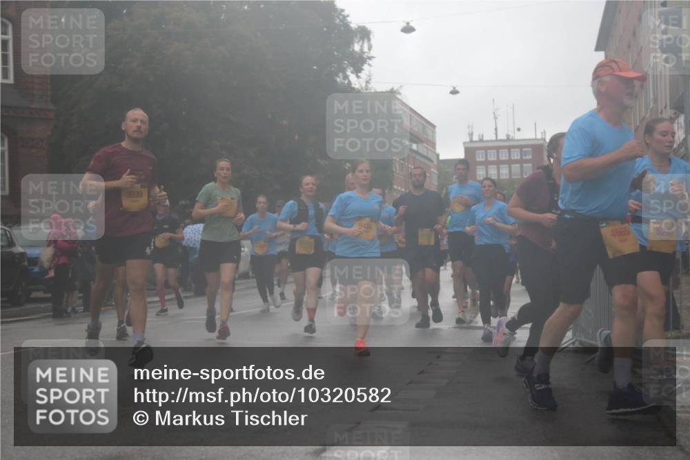 13.09.2026 - Kiel Lauf Markus Tischler http://msf.ph/oto/10320582 13.09.2026 10:52:34 Fleethörn 3939, 9424, 4665, 5260 meine-sportfotos.de
