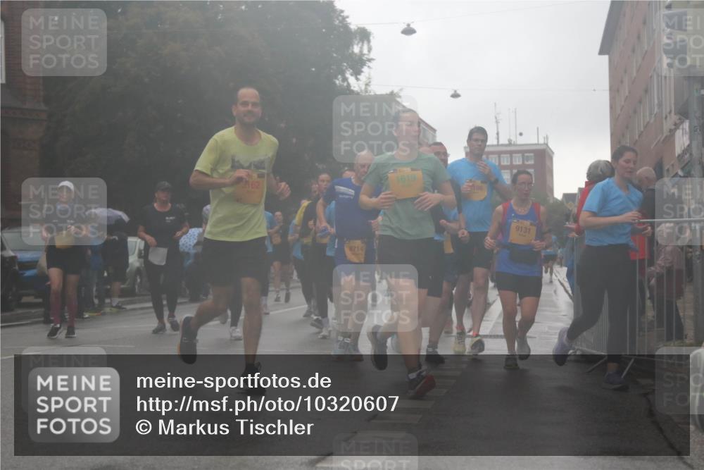 13.09.2026 - Kiel Lauf Markus Tischler http://msf.ph/oto/10320607 13.09.2026 10:52:36 Fleethörn 3162, 8714, 1619, 198, 9131 meine-sportfotos.de