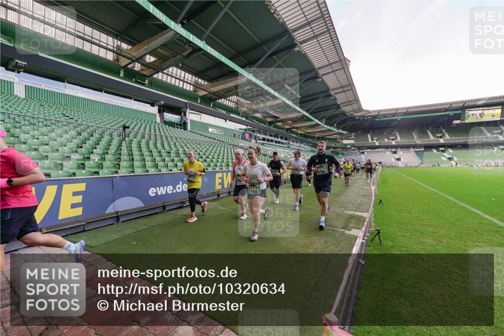 13.09.2026 - 21. swb-Marathon Bremen Michael Burmester http://msf.ph/oto/10320634 13.09.2026 13:20:18 Laufen im Stadion 333, 464, 512, 620, 704, 938, 1066, 1129, 1156, 1409, 1439, 1446, 1506, 1697, 1756, 1808, 1815, 1846, 1916, 2010, 2028, 2064, 2139, 2201, 2224, 2240, 2258, 2278, 2315, 2349, 2394, 2395, 2414, 2417, 2437, 2501, 2519, 2533, 2557, 2563, 2588, 2622, 2626, 2689, 2694, 2695, 2702, 2703, 2722, 2736, 2756, 2786, 2793, 2843, 2845, 2886, 2983, 3004, 3010, 3017, 3018, 3031, 3035, 3036, 3037, 3046, 3059, 3070, 3072, 3074, 3102, 3116, 3139, 3189, 3198, 3243, 3263, 3264, 3287, 3310, 3315 meine-sportfotos.de