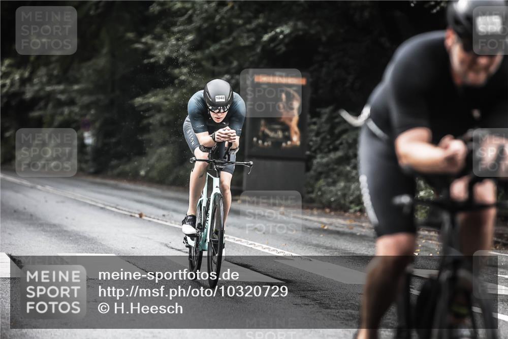 13.09.2026 - Stadtparktriathlon H.Heesch http://msf.ph/oto/10320729 13.09.2026 11:57:14 Radfahren 804, 807, 899, 916, 958, 1048 meine-sportfotos.de