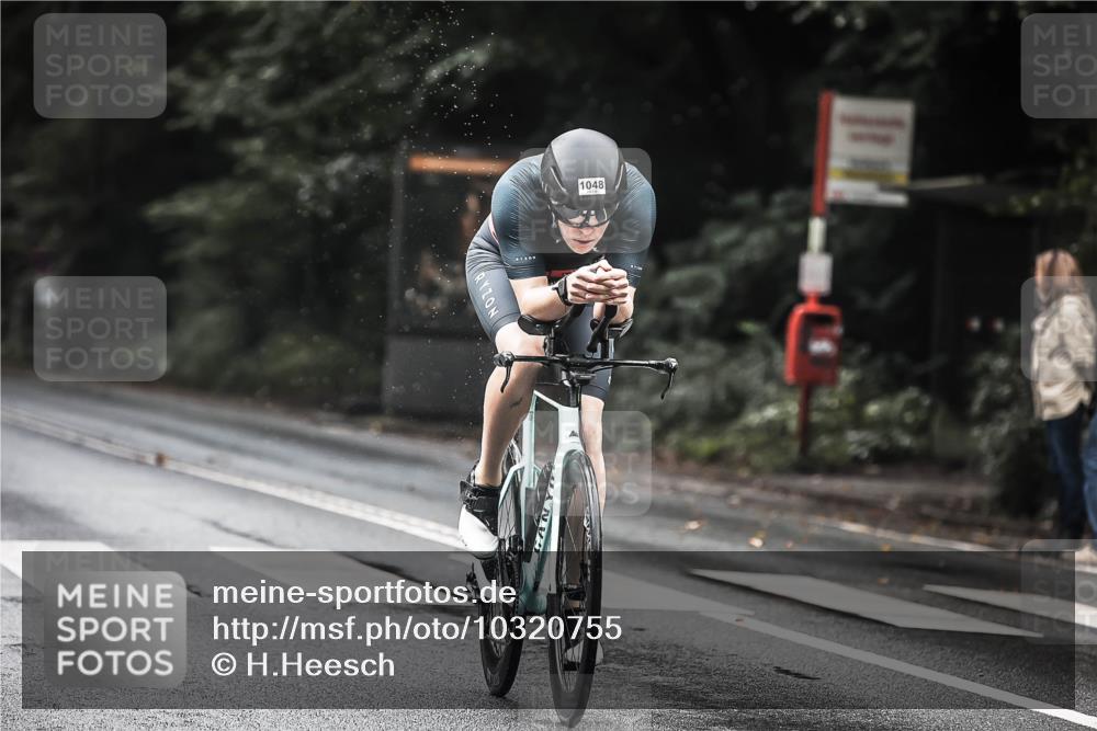 13.09.2026 - Stadtparktriathlon H.Heesch http://msf.ph/oto/10320755 13.09.2026 11:57:14 Radfahren 804, 807, 899, 916, 958, 1048 meine-sportfotos.de