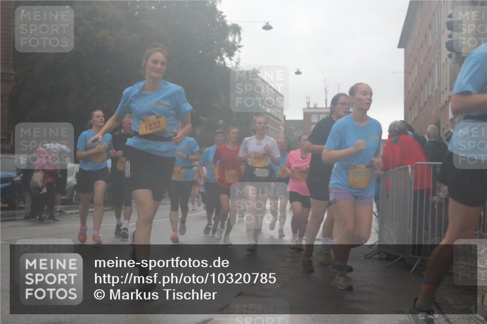 13.09.2026 - Kiel Lauf Markus Tischler http://msf.ph/oto/10320785 13.09.2026 10:52:51 Fleethörn 1232, 8121, 7566, 10032 meine-sportfotos.de