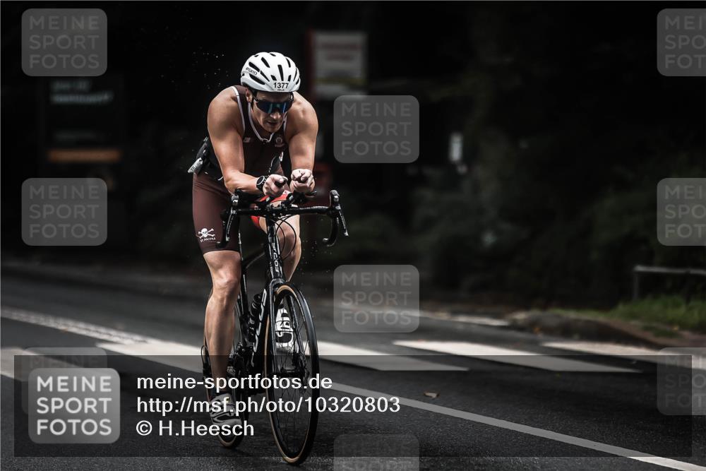 13.09.2026 - Stadtparktriathlon H.Heesch http://msf.ph/oto/10320803 13.09.2026 13:05:38 Radfahren 1198, 1265, 1276, 1352, 1377 meine-sportfotos.de