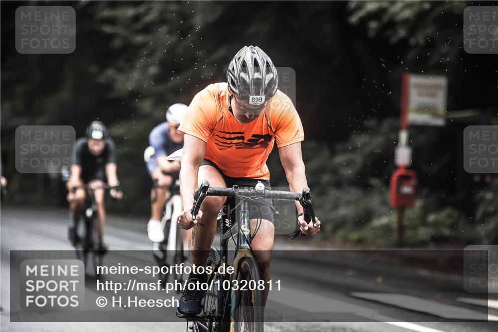 13.09.2026 - Stadtparktriathlon H.Heesch http://msf.ph/oto/10320811 13.09.2026 11:57:20 Radfahren 744, 781, 804, 807, 899, 958, 1048 meine-sportfotos.de