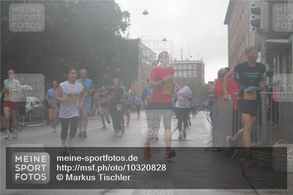 13.09.2026 - Kiel Lauf Markus Tischler http://msf.ph/oto/10320828 13.09.2026 10:52:57 Fleethörn 3379, 880 meine-sportfotos.de