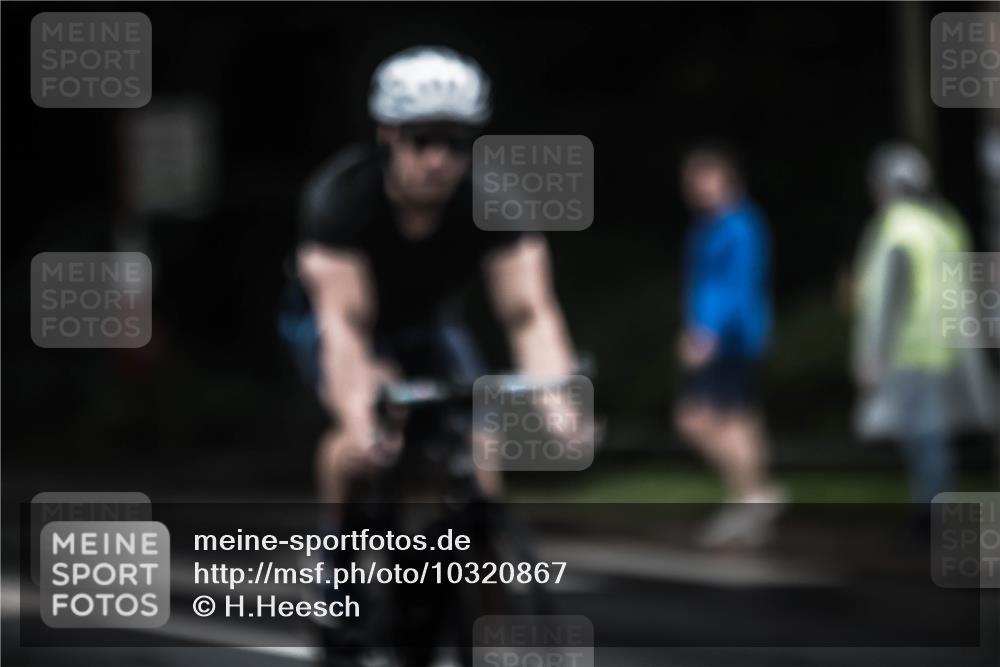 13.09.2026 - Stadtparktriathlon H.Heesch http://msf.ph/oto/10320867 13.09.2026 13:05:41 Radfahren 1198, 1265, 1276, 1377, 1420 meine-sportfotos.de