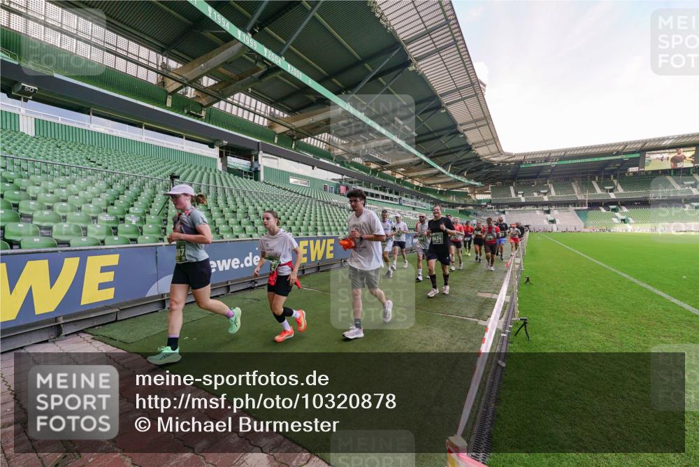 13.09.2026 - 21. swb-Marathon Bremen Michael Burmester http://msf.ph/oto/10320878 13.09.2026 13:20:40 Laufen im Stadion 333, 423, 464, 512, 620, 704, 782, 938, 1066, 1129, 1156, 1158, 1177, 1316, 1409, 1439, 1446, 1676, 1697, 1756, 1808, 1815, 1846, 1916, 2010, 2028, 2064, 2139, 2201, 2240, 2258, 2278, 2315, 2349, 2394, 2395, 2414, 2417, 2437, 2501, 2519, 2533, 2551, 2588, 2626, 2689, 2694, 2695, 2702, 2703, 2722, 2736, 2756, 2793, 2828, 2843, 2886, 2954, 3004, 3010, 3017, 3018, 3031, 3035, 3036, 3037, 3059, 3070, 3074, 3102, 3116, 3139, 3144, 3243, 3263, 3264, 3310, 3315 meine-sportfotos.de