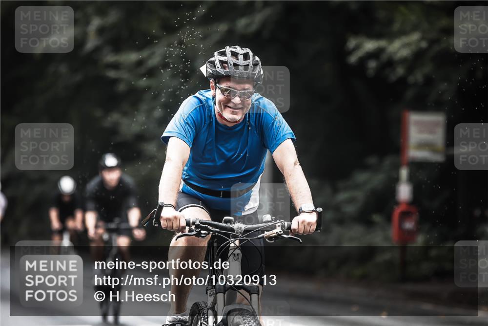 13.09.2026 - Stadtparktriathlon H.Heesch http://msf.ph/oto/10320913 13.09.2026 11:57:28 Radfahren 743, 744, 748, 781, 787, 833, 836, 884, 924, 937, 1036 meine-sportfotos.de