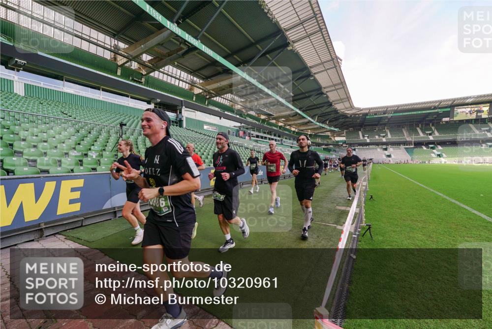 13.09.2026 - 21. swb-Marathon Bremen Michael Burmester http://msf.ph/oto/10320961 13.09.2026 13:20:47 Laufen im Stadion 333, 423, 441, 464, 601, 620, 704, 782, 938, 1066, 1094, 1129, 1156, 1158, 1177, 1316, 1409, 1439, 1446, 1518, 1676, 1697, 1756, 1808, 1815, 1846, 1916, 2010, 2028, 2064, 2139, 2201, 2258, 2278, 2315, 2349, 2394, 2395, 2414, 2417, 2437, 2501, 2519, 2533, 2551, 2588, 2626, 2689, 2694, 2695, 2702, 2722, 2736, 2756, 2793, 2828, 2886, 2954, 3004, 3010, 3017, 3018, 3035, 3036, 3037, 3059, 3070, 3074, 3102, 3116, 3139, 3144, 3243, 3263, 3264, 3310, 3315 meine-sportfotos.de