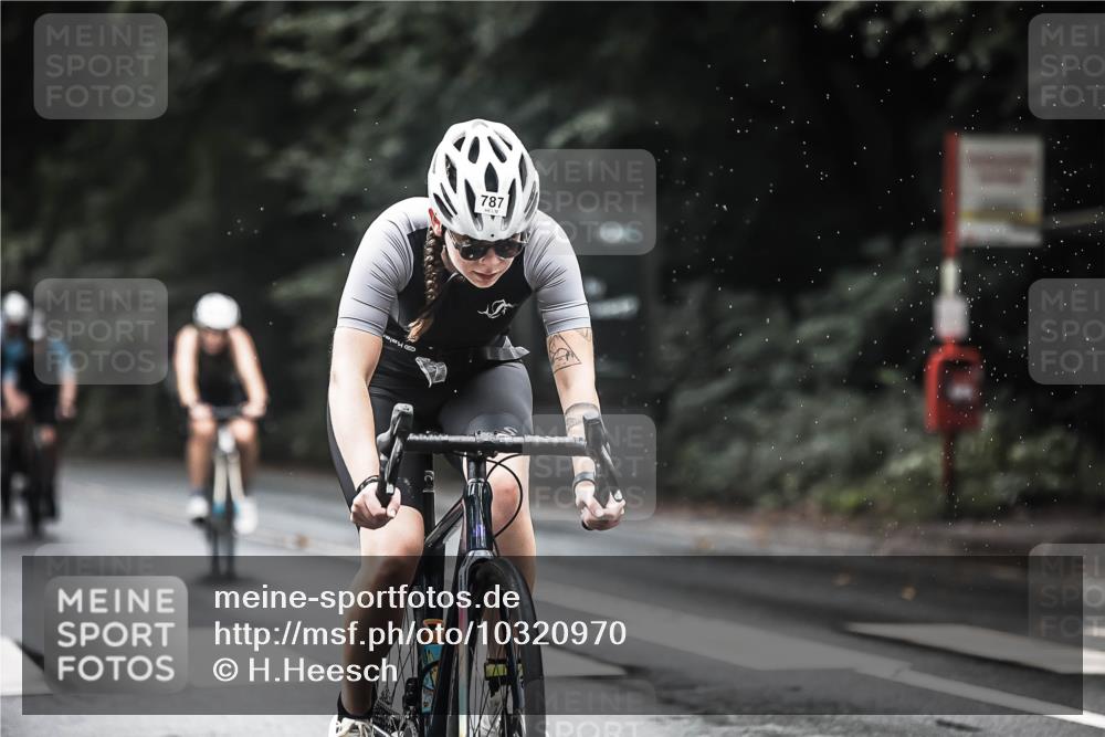 13.09.2026 - Stadtparktriathlon H.Heesch http://msf.ph/oto/10320970 13.09.2026 11:57:31 Radfahren 743, 748, 787, 825, 833, 836, 884, 923, 924, 937, 962, 1036, 1060 meine-sportfotos.de