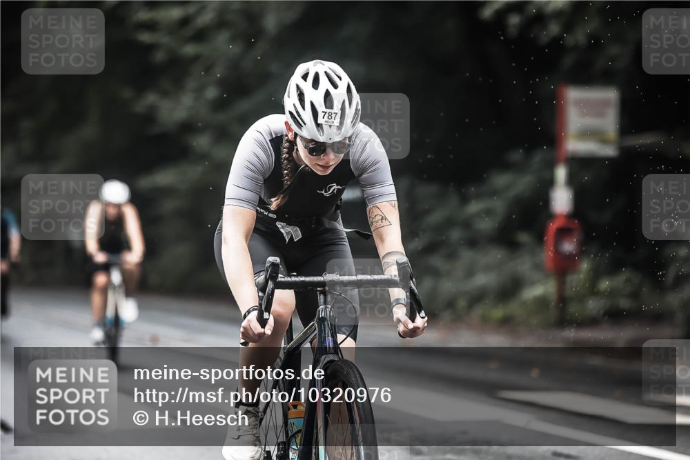 13.09.2026 - Stadtparktriathlon H.Heesch http://msf.ph/oto/10320976 13.09.2026 11:57:31 Radfahren 743, 748, 787, 825, 833, 836, 884, 923, 924, 937, 962, 1036, 1060 meine-sportfotos.de