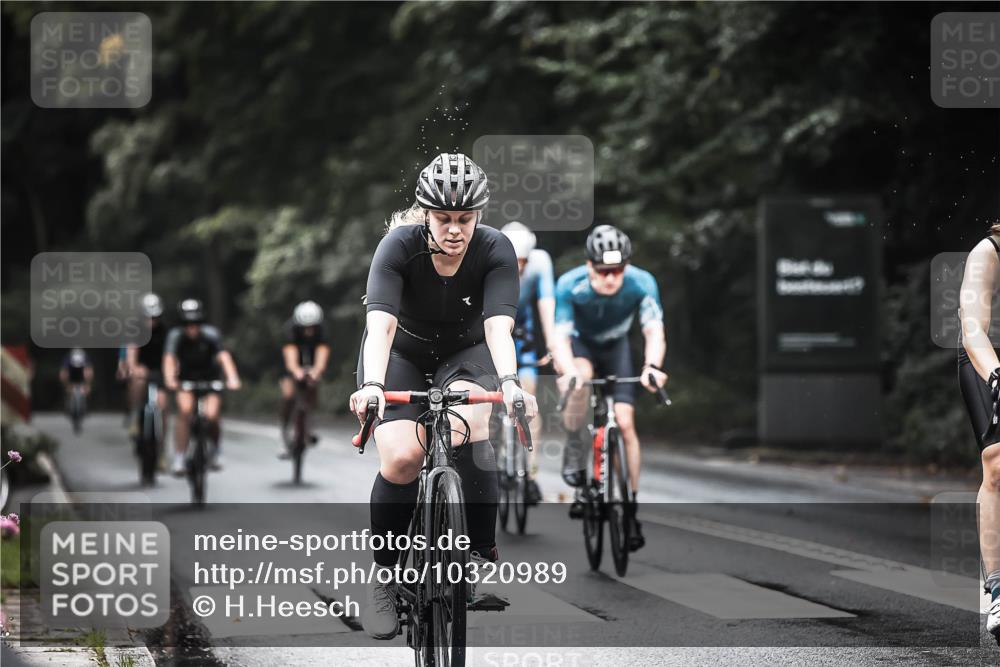 13.09.2026 - Stadtparktriathlon H.Heesch http://msf.ph/oto/10320989 13.09.2026 11:57:33 Radfahren 737, 743, 748, 787, 825, 833, 836, 884, 923, 924, 937, 962, 1036, 1060 meine-sportfotos.de
