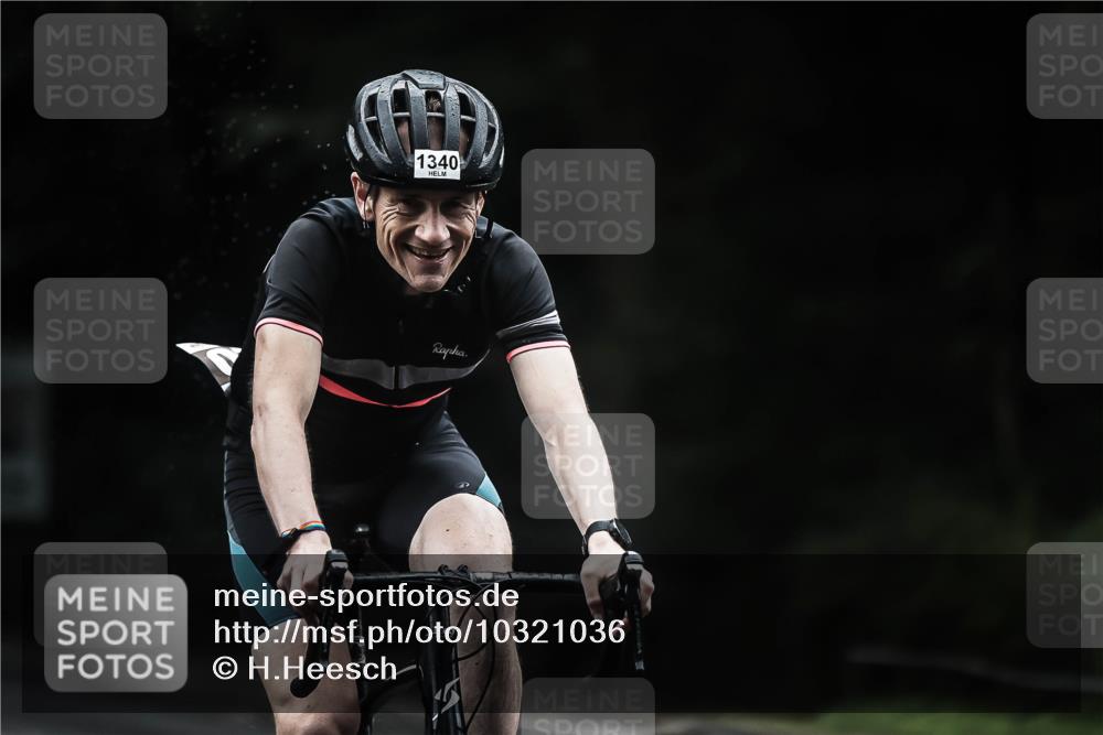 13.09.2026 - Stadtparktriathlon H.Heesch http://msf.ph/oto/10321036 13.09.2026 13:05:53 Radfahren 1340, 1407 meine-sportfotos.de