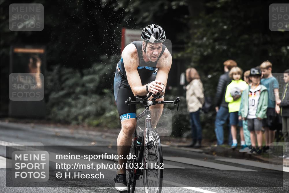 13.09.2026 - Stadtparktriathlon H.Heesch http://msf.ph/oto/10321152 13.09.2026 11:57:42 Radfahren 737, 741, 757, 825, 908, 964, 1060 meine-sportfotos.de