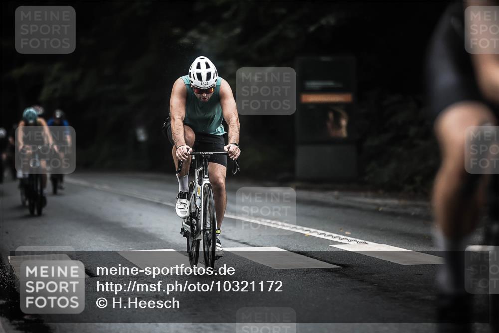 13.09.2026 - Stadtparktriathlon H.Heesch http://msf.ph/oto/10321172 13.09.2026 13:06:12 Radfahren 1129, 1322, 1323, 1339, 1369, 1385 meine-sportfotos.de