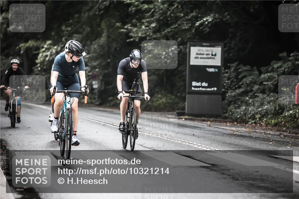 13.09.2026 - Stadtparktriathlon H.Heesch http://msf.ph/oto/10321214 13.09.2026 11:57:58 Radfahren 712, 761, 765, 794, 896, 1009 meine-sportfotos.de
