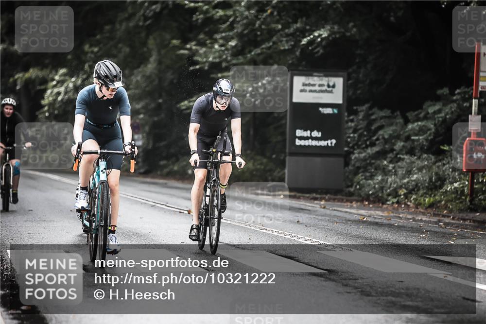 13.09.2026 - Stadtparktriathlon H.Heesch http://msf.ph/oto/10321222 13.09.2026 11:57:58 Radfahren 712, 761, 765, 794, 896, 1009 meine-sportfotos.de