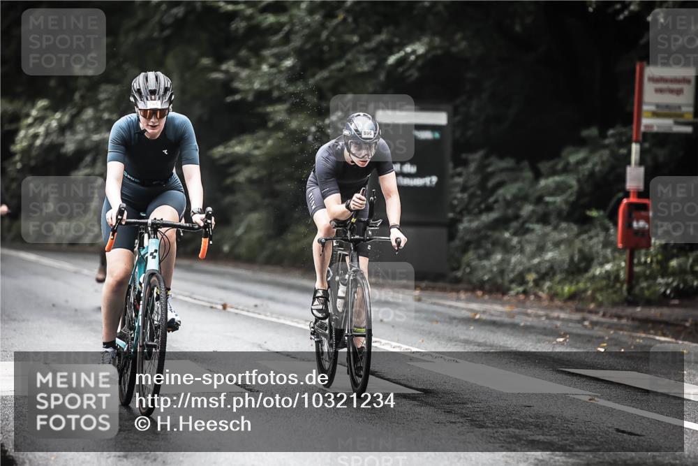 13.09.2026 - Stadtparktriathlon H.Heesch http://msf.ph/oto/10321234 13.09.2026 11:57:58 Radfahren 712, 761, 765, 794, 896, 1009 meine-sportfotos.de