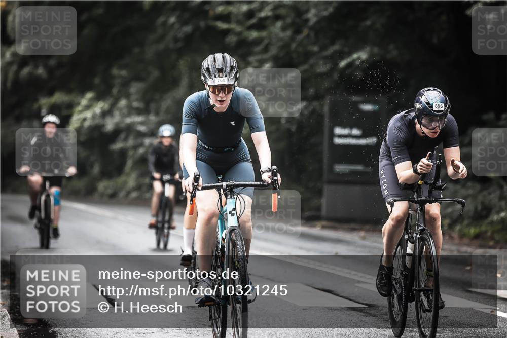 13.09.2026 - Stadtparktriathlon H.Heesch http://msf.ph/oto/10321245 13.09.2026 11:57:59 Radfahren 712, 761, 765, 794, 896, 1009 meine-sportfotos.de