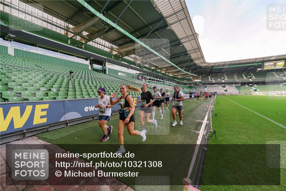 13.09.2026 - 21. swb-Marathon Bremen Michael Burmester http://msf.ph/oto/10321308 13.09.2026 13:21:21 Laufen im Stadion 128, 258, 351, 423, 441, 601, 620, 704, 782, 851, 1060, 1066, 1094, 1129, 1158, 1177, 1316, 1344, 1409, 1417, 1439, 1446, 1518, 1676, 1697, 1729, 1756, 1808, 1815, 1846, 2010, 2028, 2064, 2139, 2201, 2258, 2278, 2349, 2394, 2395, 2414, 2417, 2437, 2501, 2519, 2533, 2551, 2588, 2632, 2652, 2660, 2694, 2695, 2736, 2756, 2793, 2828, 2886, 2954, 2964, 2995, 3004, 3010, 3017, 3018, 3022, 3034, 3035, 3036, 3037, 3070, 3074, 3102, 3139, 3144, 3225, 3264, 3310, 3682 meine-sportfotos.de