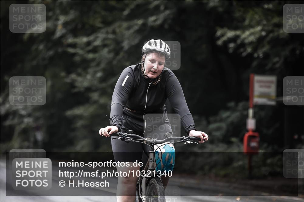 13.09.2026 - Stadtparktriathlon H.Heesch http://msf.ph/oto/10321340 13.09.2026 11:58:03 Radfahren 712, 732, 761, 765, 794, 847, 896, 1028 meine-sportfotos.de