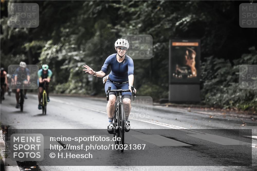 13.09.2026 - Stadtparktriathlon H.Heesch http://msf.ph/oto/10321367 13.09.2026 11:58:06 Radfahren 732, 761, 794, 847, 906, 1028 meine-sportfotos.de