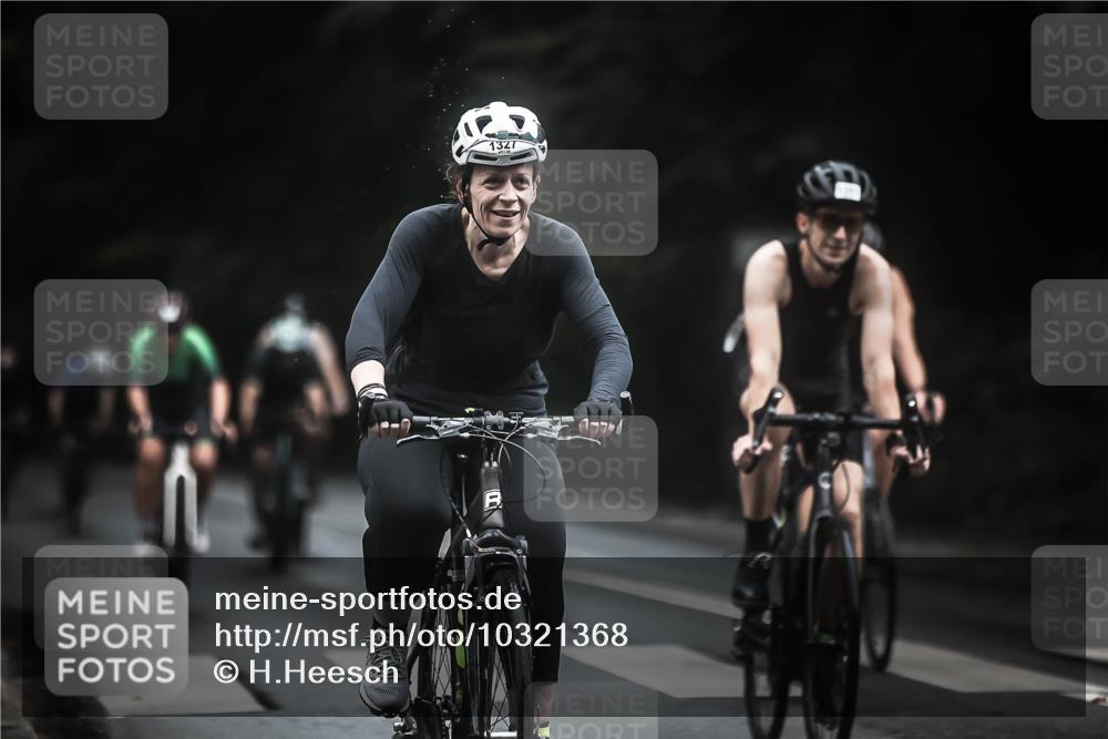 13.09.2026 - Stadtparktriathlon H.Heesch http://msf.ph/oto/10321368 13.09.2026 13:06:52 Radfahren 1244, 1270, 1277, 1281, 1327, 1353, 1391, 1406 meine-sportfotos.de