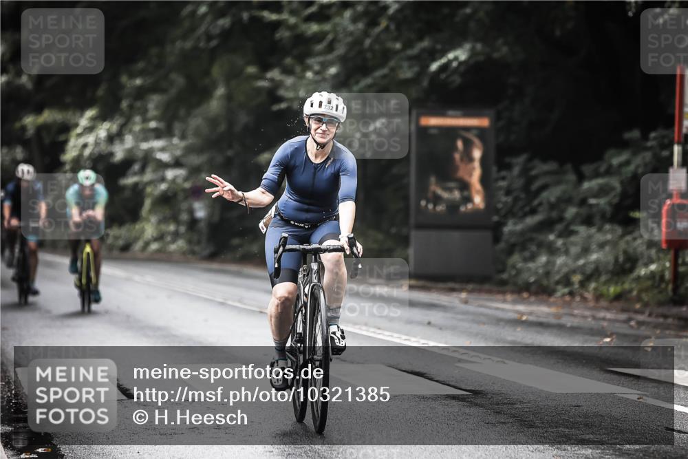 13.09.2026 - Stadtparktriathlon H.Heesch http://msf.ph/oto/10321385 13.09.2026 11:58:06 Radfahren 732, 761, 794, 847, 906, 1028 meine-sportfotos.de