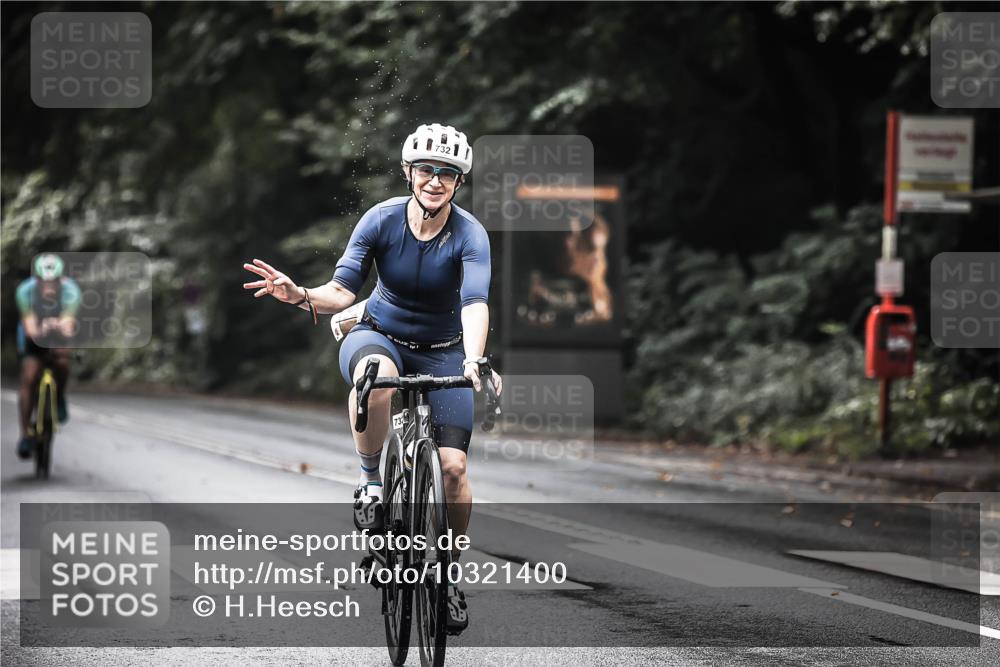 13.09.2026 - Stadtparktriathlon H.Heesch http://msf.ph/oto/10321400 13.09.2026 11:58:06 Radfahren 732, 761, 794, 847, 906, 1028 meine-sportfotos.de