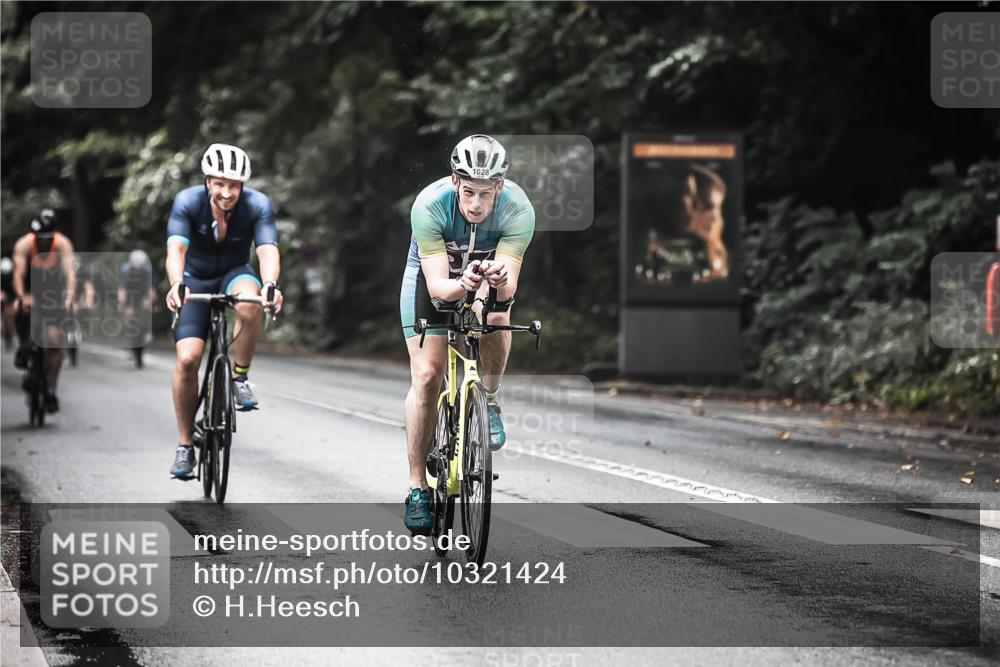 13.09.2026 - Stadtparktriathlon H.Heesch http://msf.ph/oto/10321424 13.09.2026 11:58:08 Radfahren 732, 761, 794, 847, 906, 934, 963, 999, 1028 meine-sportfotos.de