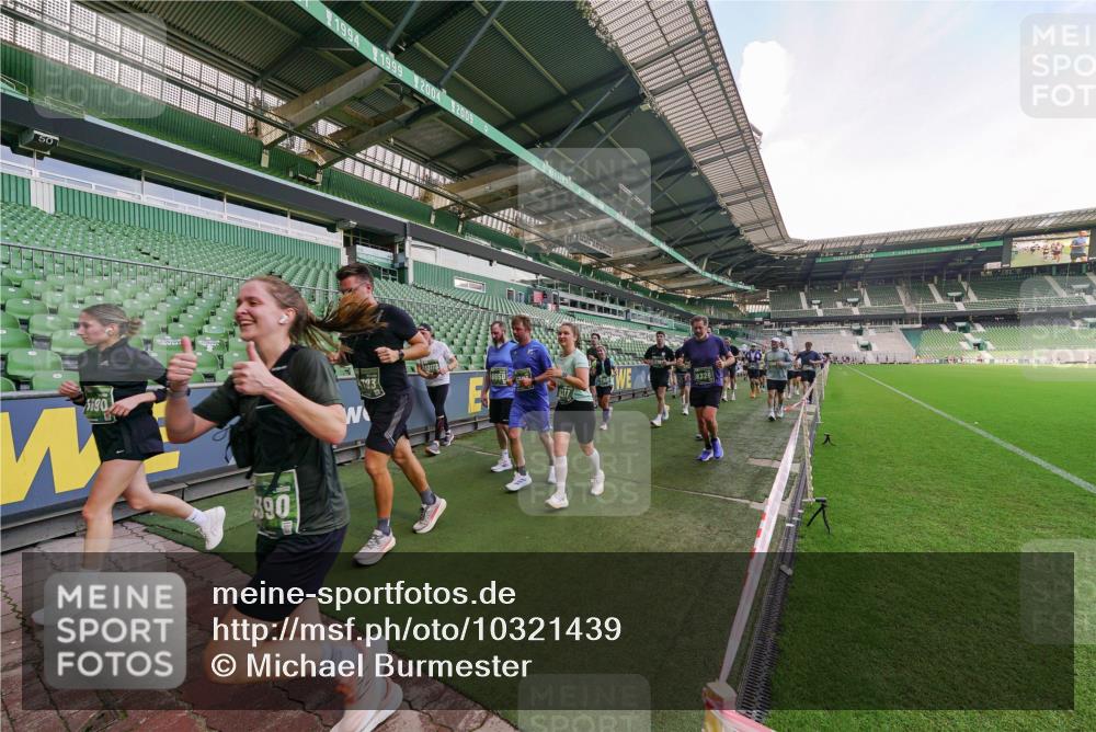 13.09.2026 - 21. swb-Marathon Bremen Michael Burmester http://msf.ph/oto/10321439 13.09.2026 13:21:37 Laufen im Stadion 128, 258, 343, 351, 423, 441, 601, 620, 704, 782, 851, 1060, 1094, 1129, 1158, 1177, 1316, 1344, 1409, 1417, 1439, 1446, 1518, 1657, 1669, 1676, 1697, 1729, 1808, 1846, 2010, 2064, 2139, 2201, 2258, 2278, 2290, 2349, 2394, 2395, 2414, 2417, 2437, 2501, 2519, 2551, 2588, 2619, 2632, 2652, 2660, 2685, 2711, 2736, 2793, 2828, 2886, 2954, 2964, 2995, 3004, 3010, 3017, 3018, 3022, 3034, 3035, 3036, 3037, 3070, 3074, 3102, 3139, 3144, 3225, 3264, 3351, 3682, 3784 meine-sportfotos.de