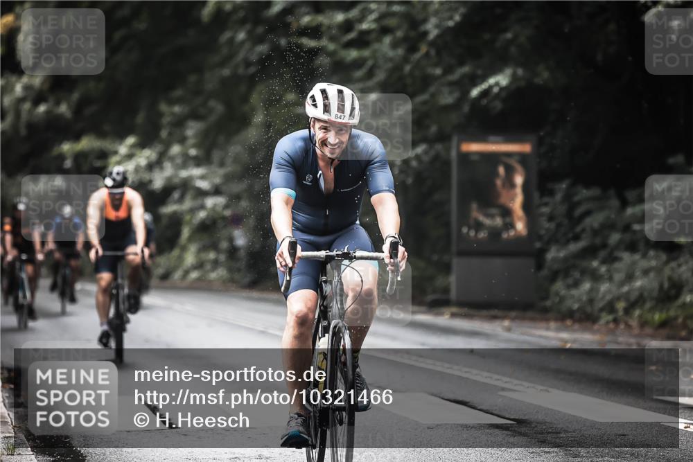 13.09.2026 - Stadtparktriathlon H.Heesch http://msf.ph/oto/10321466 13.09.2026 11:58:09 Radfahren 732, 750, 794, 847, 904, 906, 918, 920, 934, 963, 999, 1028 meine-sportfotos.de