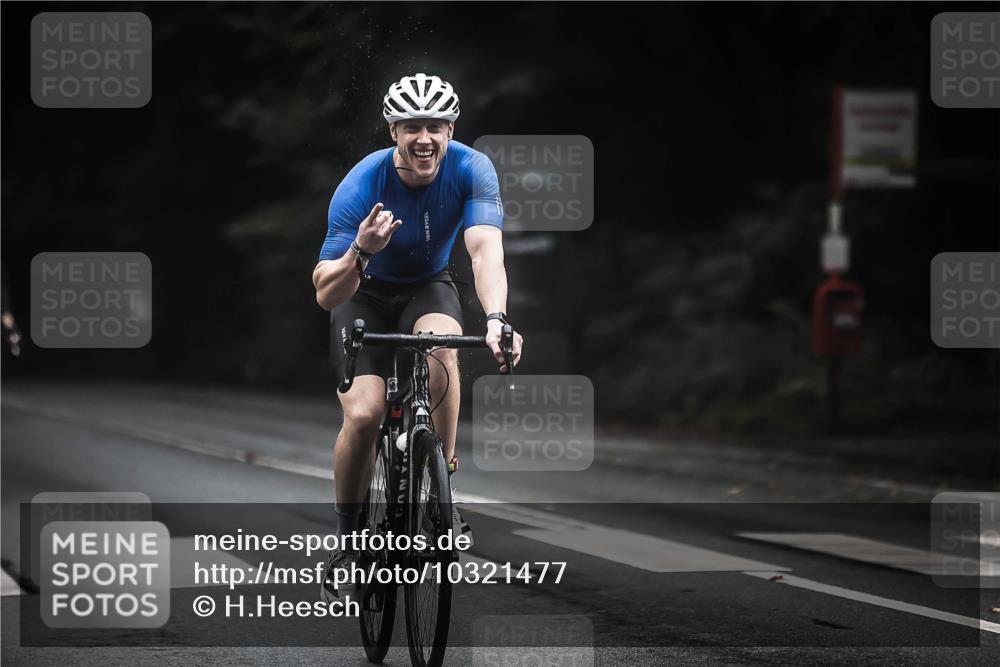 13.09.2026 - Stadtparktriathlon H.Heesch http://msf.ph/oto/10321477 13.09.2026 13:06:56 Radfahren 1270, 1277, 1281, 1327, 1353, 1391, 1406, 1421 meine-sportfotos.de