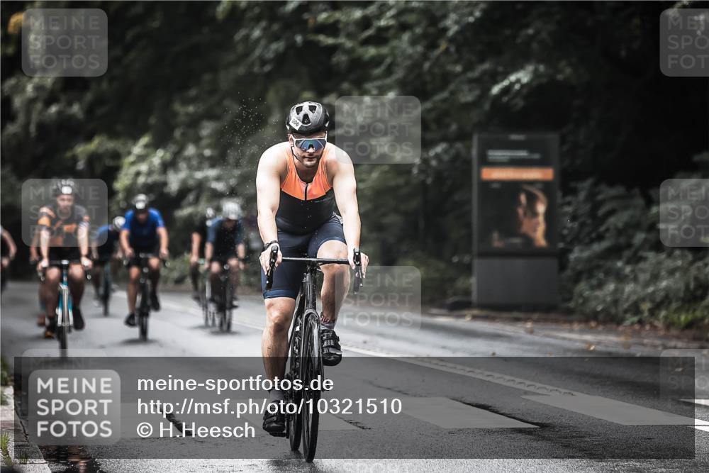 13.09.2026 - Stadtparktriathlon H.Heesch http://msf.ph/oto/10321510 13.09.2026 11:58:11 Radfahren 732, 750, 847, 904, 906, 918, 920, 934, 963, 999, 1028 meine-sportfotos.de