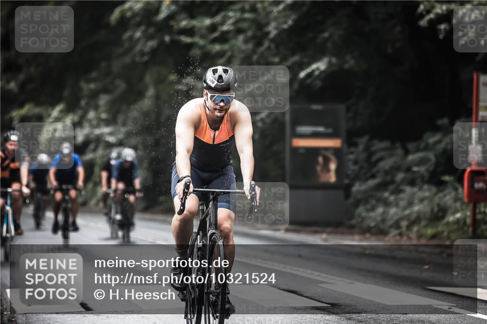 13.09.2026 - Stadtparktriathlon H.Heesch http://msf.ph/oto/10321524 13.09.2026 11:58:11 Radfahren 732, 750, 847, 904, 906, 918, 920, 934, 963, 999, 1028 meine-sportfotos.de