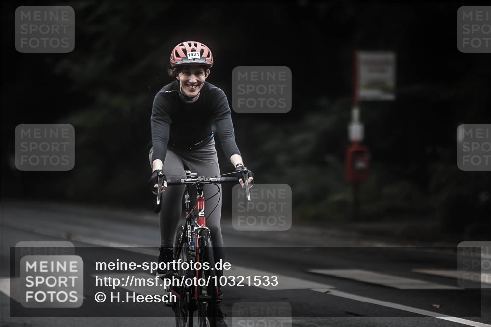 13.09.2026 - Stadtparktriathlon H.Heesch http://msf.ph/oto/10321533 13.09.2026 13:06:59 Radfahren 1270, 1277, 1281, 1353, 1360, 1421 meine-sportfotos.de