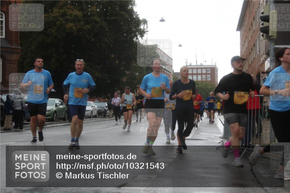 13.09.2026 - Kiel Lauf Markus Tischler http://msf.ph/oto/10321543 13.09.2026 10:55:12 Fleethörn 1392, 3, 10055, 10318, 7255, 12303, 3445 meine-sportfotos.de