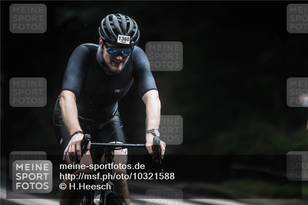 13.09.2026 - Stadtparktriathlon H.Heesch http://msf.ph/oto/10321588 13.09.2026 13:07:06 Radfahren 1146, 1263, 1300, 1317, 1360, 1381, 1414 meine-sportfotos.de