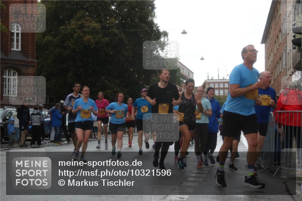 13.09.2026 - Kiel Lauf Markus Tischler http://msf.ph/oto/10321596 13.09.2026 10:55:22 Fleethörn 721, 5594, 765, 12456 meine-sportfotos.de