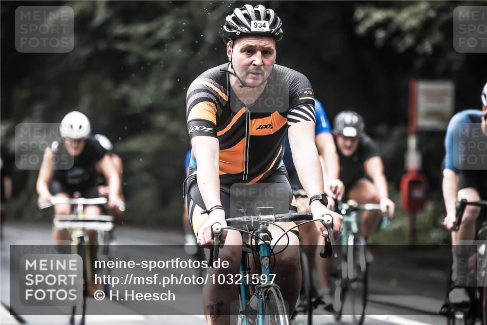13.09.2026 - Stadtparktriathlon H.Heesch http://msf.ph/oto/10321597 13.09.2026 11:58:14 Radfahren 738, 750, 847, 904, 906, 918, 920, 922, 934, 963, 999, 1028 meine-sportfotos.de