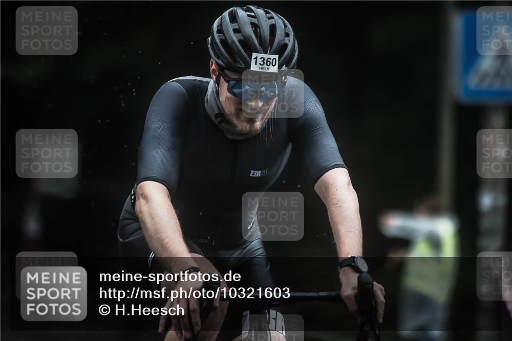 13.09.2026 - Stadtparktriathlon H.Heesch http://msf.ph/oto/10321603 13.09.2026 13:07:06 Radfahren 1146, 1263, 1300, 1317, 1360, 1381, 1414 meine-sportfotos.de